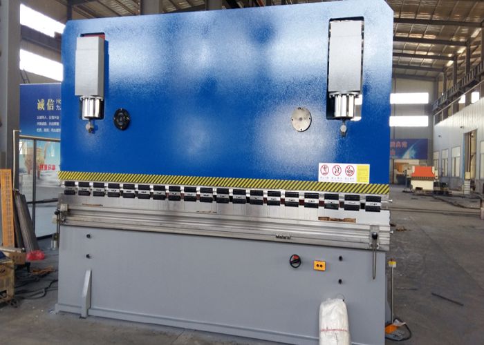 液压板料折弯机200T4000